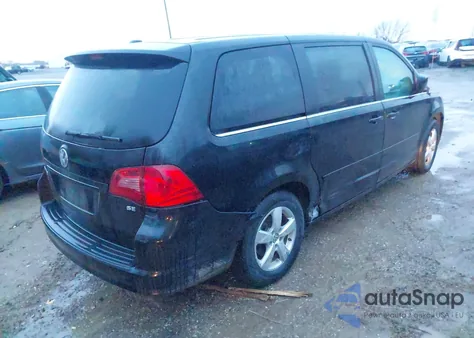 2010 Volkswagen Routan Se from USA, damaged, VIN 2V4RW3D11AR296198